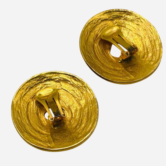 Vintage 1970’s Ivar Hyden Tribal Disk Clip Earrings